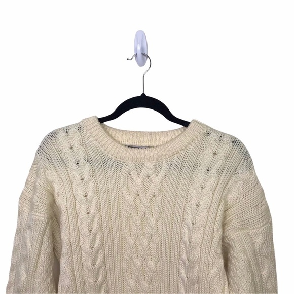 Woolovers Ivory 100% Wool Cable Knit Sweater - Picture 3 of 9